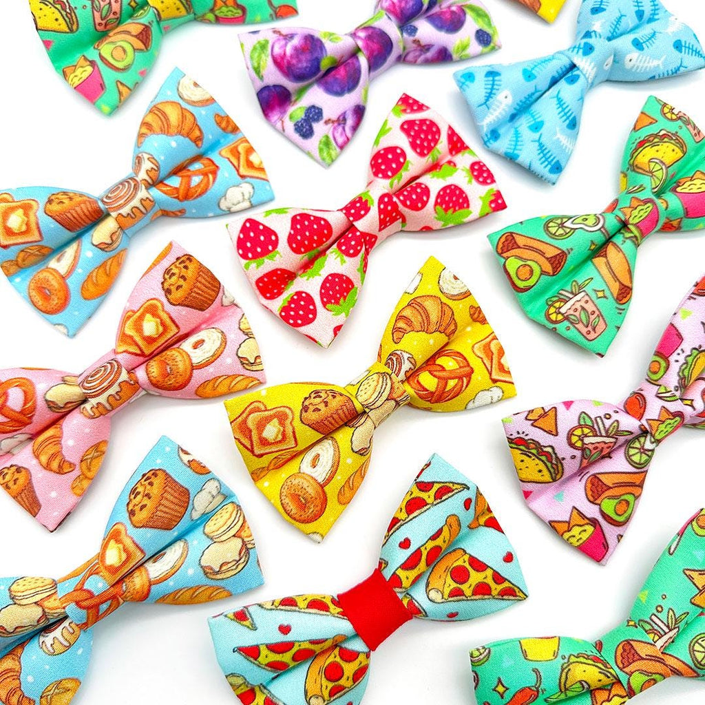 Strawberry Cat Bow Tie - "Strawberry Patch" - Red Berry Fruit Bow Tie for Cat Collar / Spring + Summer / Cat, Kitten + Small Dog Bowtie